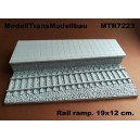 Rail ramp. 19x12 cm.