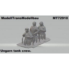 Ungarn tank crew.