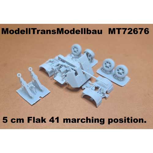 5 cm Flak 41 marching position.